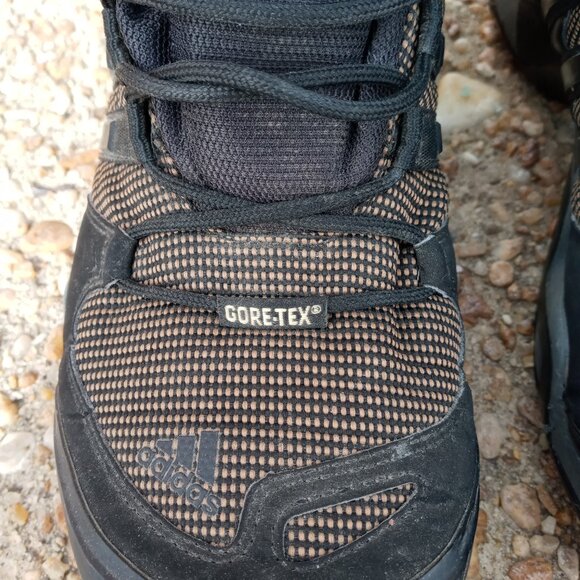 ADIDAS Terrex Swift R2 Mid GTX CM7500 main image 8
